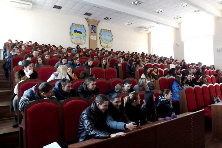 Студентам Житомирського технологічного університету розповіли про торгівлю людьми (фото) - фото 1 Студентам Житомирського технологічного університету розповіли про торгівлю людьми (фото) - фото 1