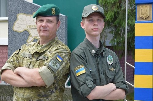 Батько і син в одному строю захищають Україну