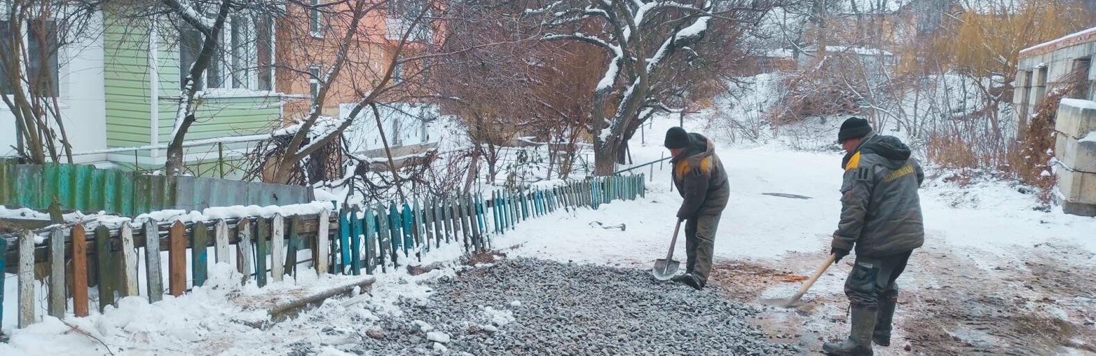 Новий тиждень для житомирських водоканалівців розпочався із викликів: багато витоків на мережах, обмеження в техніці та працівниках