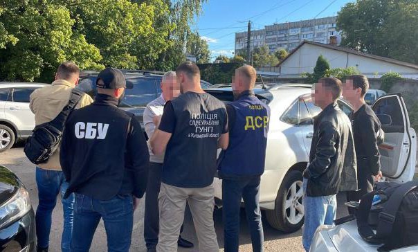 У Житомирі слідчі поліції завершили розслідування хабарництва посадовця держустанови системи МОЗ