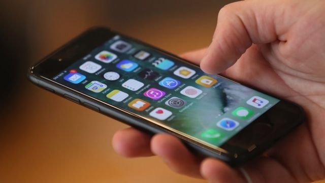 До уваги громадян, які отримали смс-повідомлення для отримання грошової допомоги від міжнародних організацій