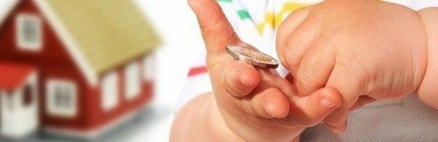 Мінсоцполітики: як отримати допомогу при народженні дитини?