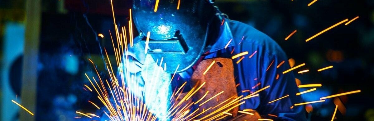 18 підприємств Житомирщини потребують зварників