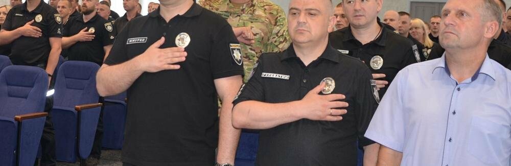 У главку поліції Житомирщини відомчими нагородами заохотили кращих поліцейських
