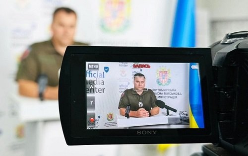 Поліцейські-вибухотехніки Житомирщини нагадують про правила поводження із виявленими вибухонебезпечними предметами, — ВІДЕО