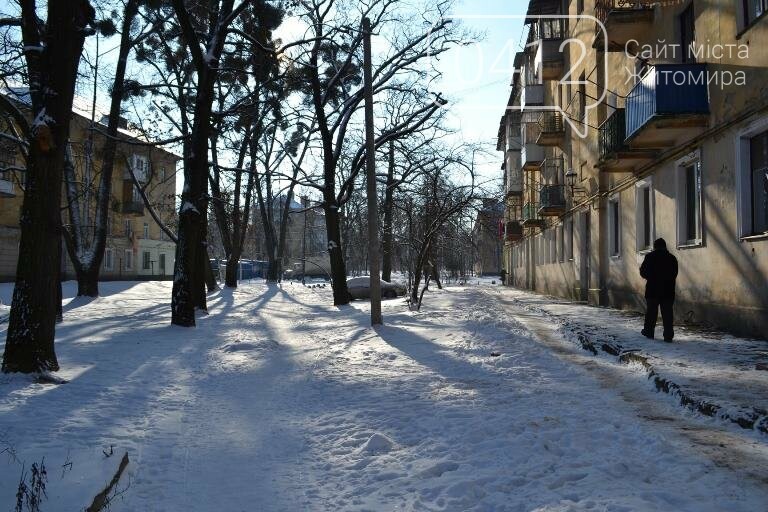 Казкові засніжені краєвиди: Фотопрогулянка мальовничим селищем поблизу Житомира. ФОТОРЕПОРТАЖ, фото-13