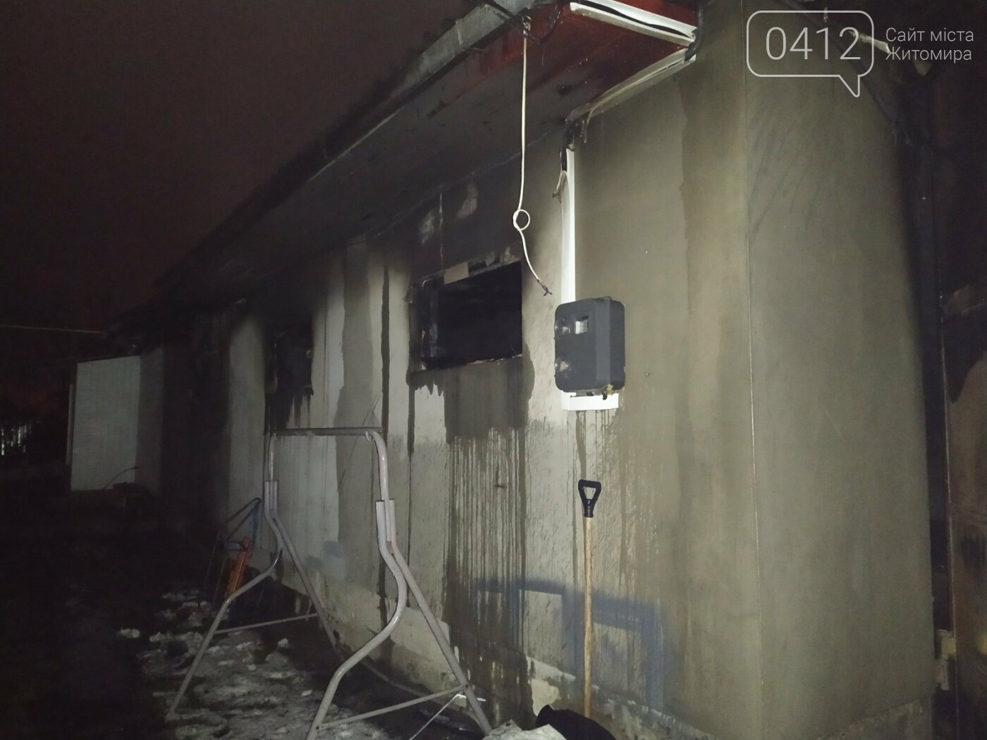 На Житомирщині вогнеборці гасили гараж, фото-1