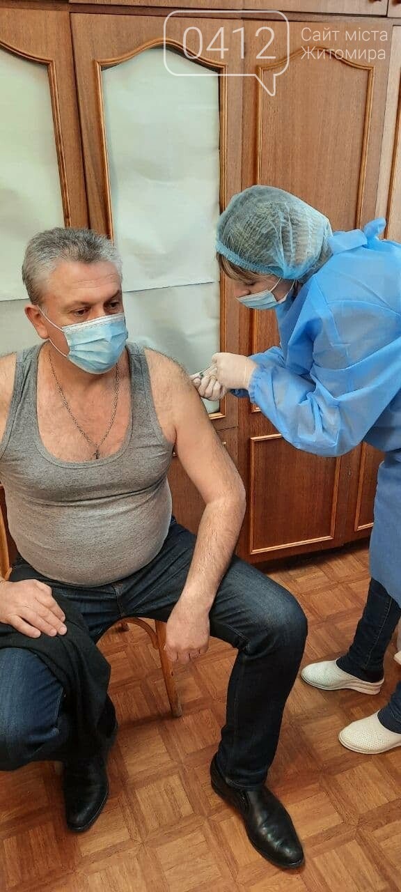 Вакцинація від COVID-19 стартувала вже й у Коростені, фото-1