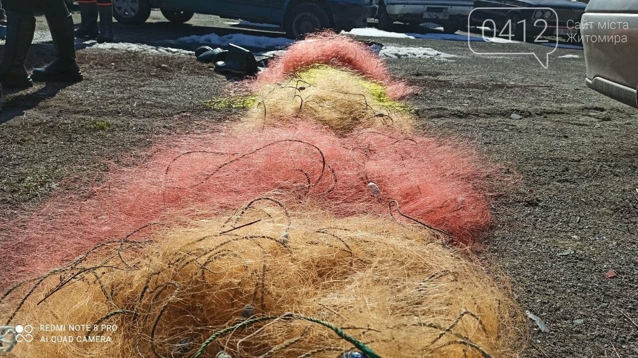 Завдяки небайдужим рибалкам на Житомирщині викрито порушника з 60 кг риби, фото-2