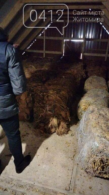 На Житомирщині викрили групу осіб, яка займалася незаконним виготовленням та збутом підакцизних товарів, фото-4