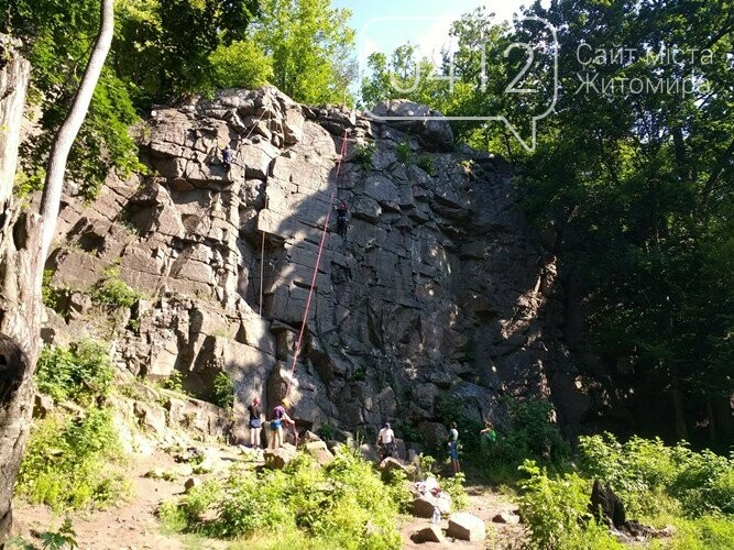 Дивовижна та мальовнича: справжня «Мекка» для скелелазів поблизу Житомира. ФОТО, фото-1