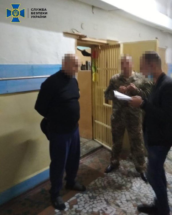 СБУ затримала учасників злочинного угруповання під час спр..., фото-20 СБУ затримала учасників злочинного угруповання під час спроби продажу вибухових пристроїв, боєприпасів та зброї, фото-20