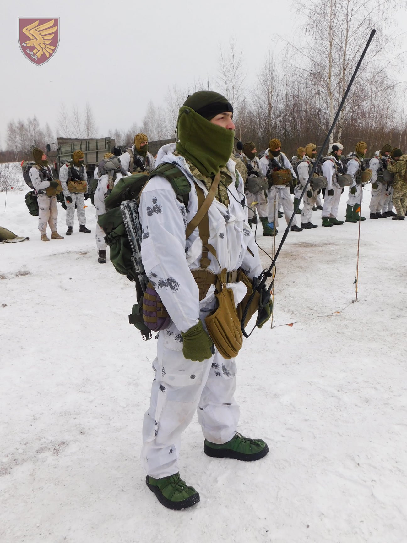 На Житомирщині десантники розпочав виконання програми стрибків з парашутом. ФОТО, фото-3