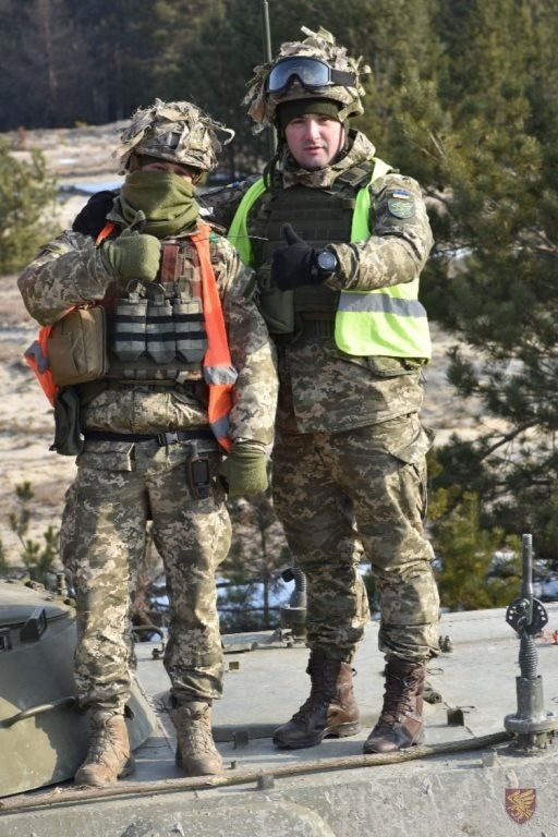 У десантників 95-ої бригади триває активна фаза тактичних навчань з бойовою стрільбою та залученням армійської авіації, фото-4