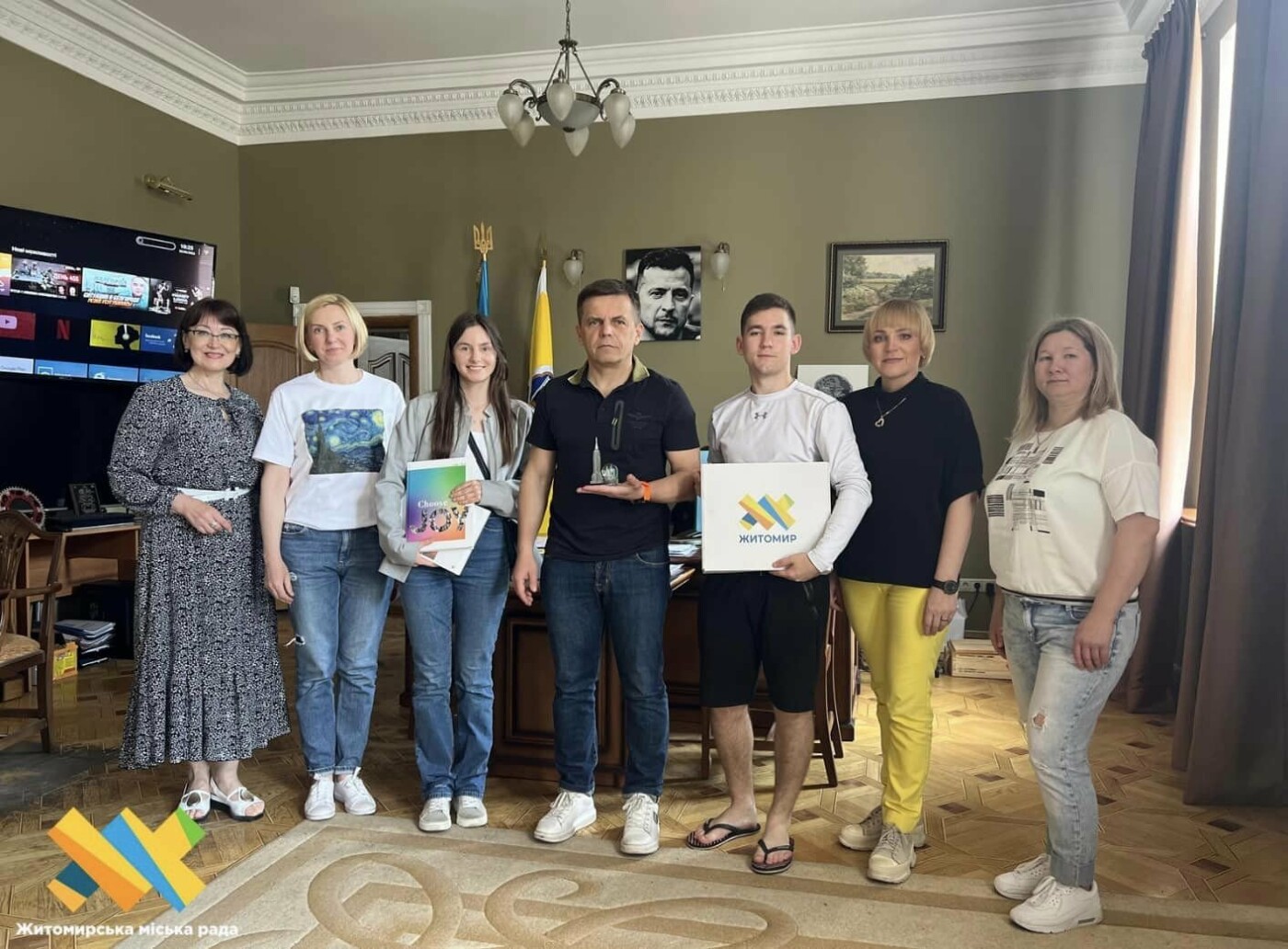 Аня та Сашко з Житомира, які рік навчалися в США, зустрілися з міським головою та поділилися враженнями, — ФОТО