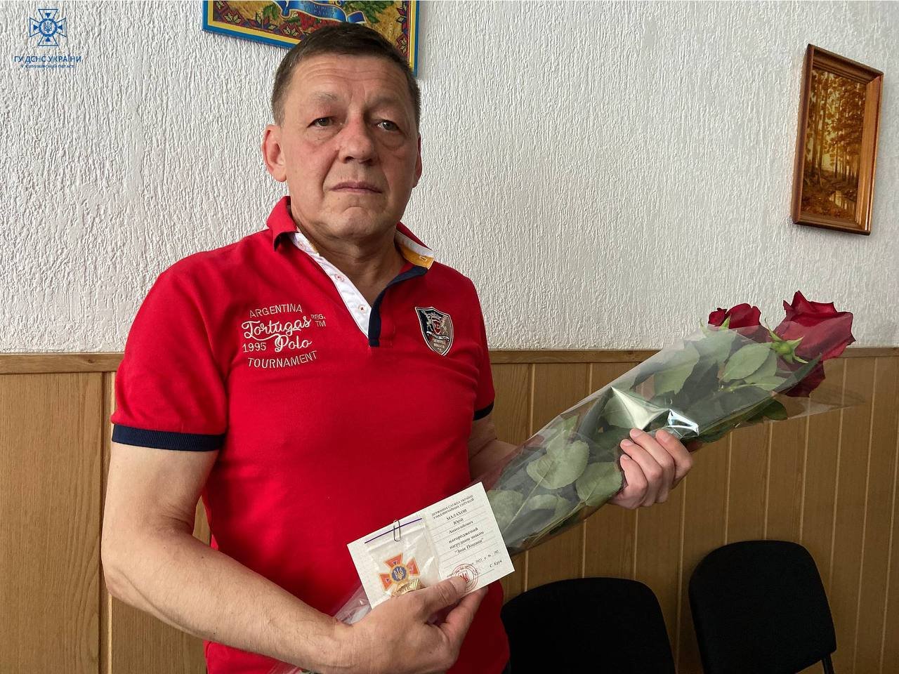 Ветерана пожежної охорони з Донеччини вітали бурхливими оплесками: Юрій Малахов отримав на Житомирщині «Знак Пошани»