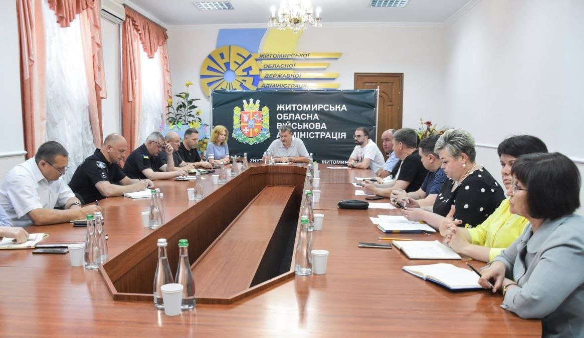 На Житомирщині продовжують координувати роботу всіх служб та організацій для надання допомоги жителям затоплених населених пунктів Херсонщини