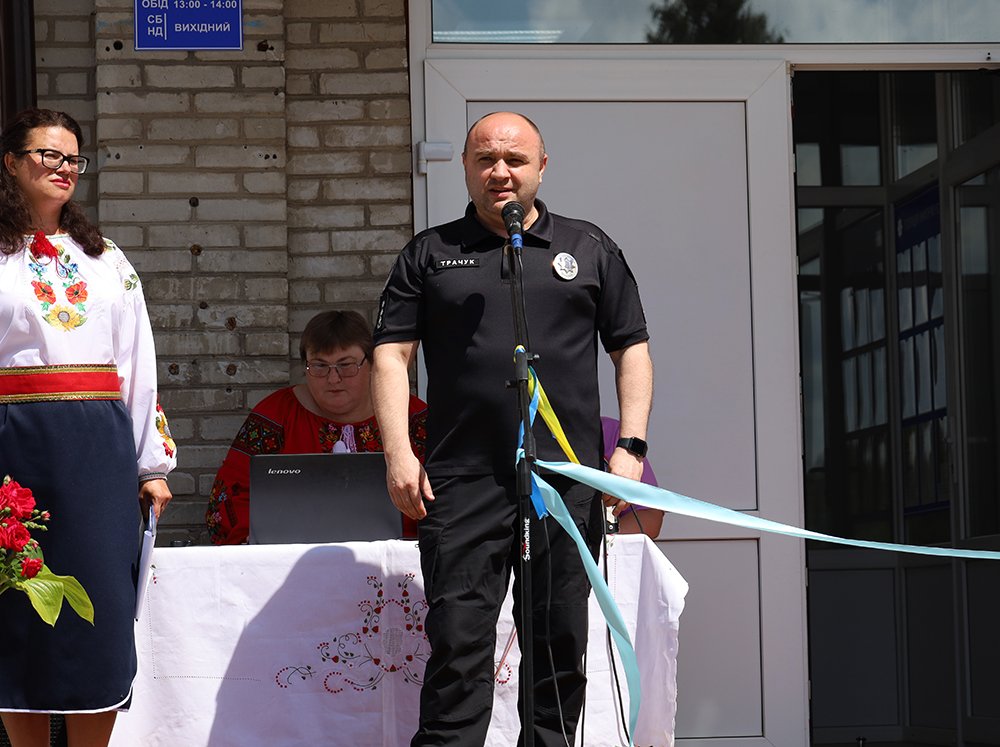 «Я тут – щоб оберігати»: на Житомирщині відкрили 53-тю поліцейську станцію