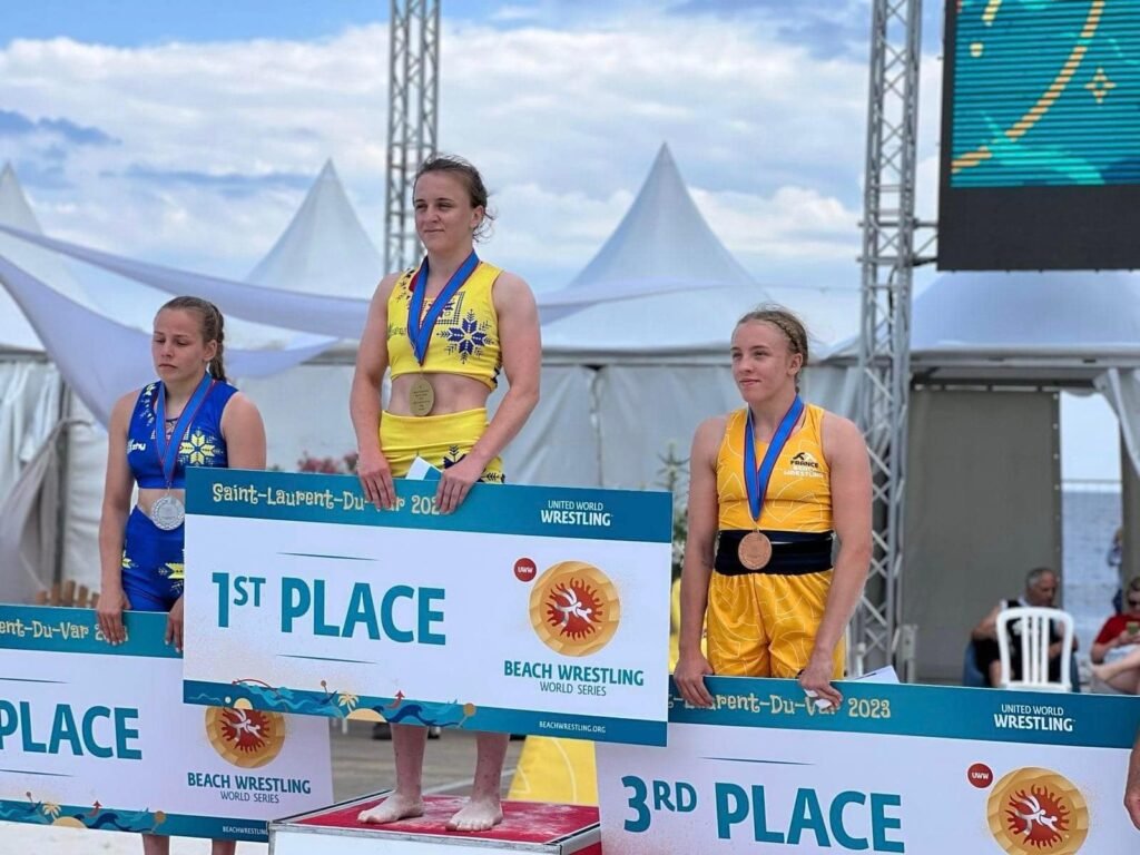 Спортсменка з Житомирщини стала чемпіонкою ІІІ етапу світової серії з пляжної боротьби