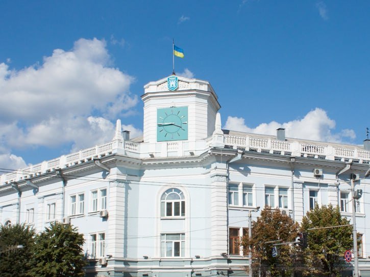 У Житомирі затвердили реєстр адрес, де встановлюватимуть двері та автоматичні системи відкриття під час повітряної тривоги