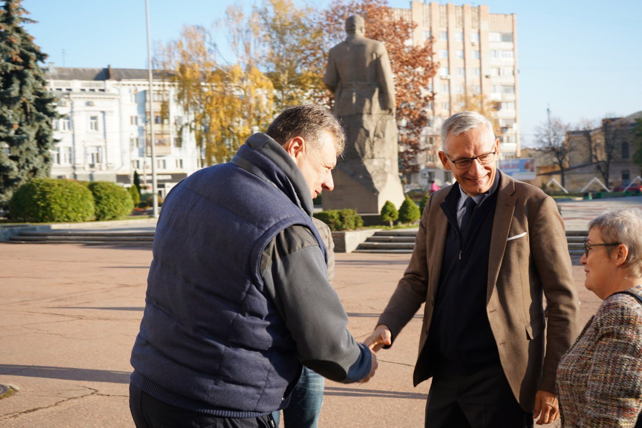 Сьогодні Житомирщину відвідав Надзвичайний і Повноважний посол Федеративної Республіки Німеччина в Україні Мартін ЄҐЕРЕМ