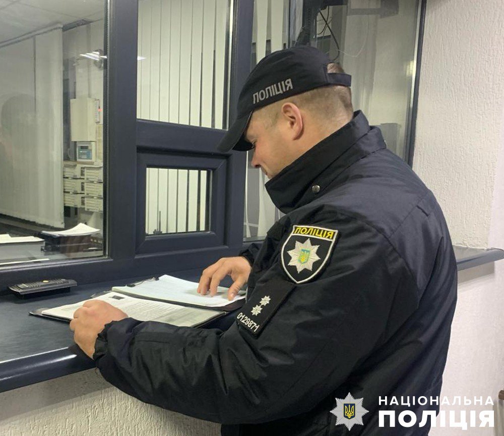 У Житомирі слідчі поліції повідомили колишньому директору КП про підозру в службовій недбалості