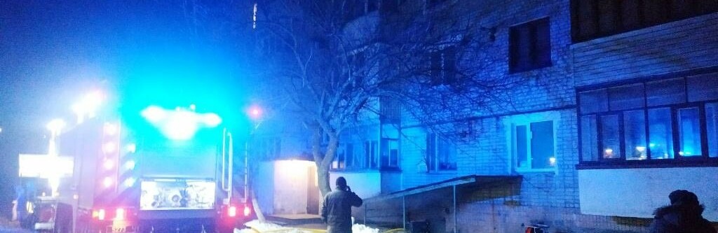 На Житомирщині рятувальники відшукали та вивели із задимленого приміщення чоловіка