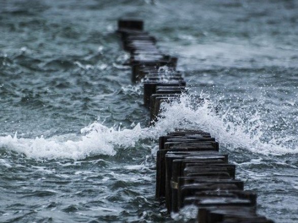 Опади допомогли: у акумулюючому Денишівському водосховищі зріс рівень води