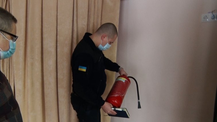 У Житомирі здійснюють профілактичні обстеження дитячих садочків та ліцеїв. ВІДЕО