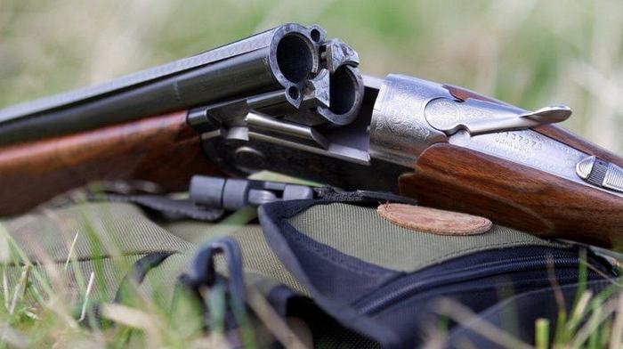 На Житомирщині правоохоронці у крадіжці мисливської рушниці у чоловіка викрили його…кума