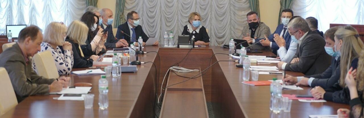 На Житомирщині відбулась робоча нарада щодо закупівлі лінійного прискорювача для онкодиспансеру