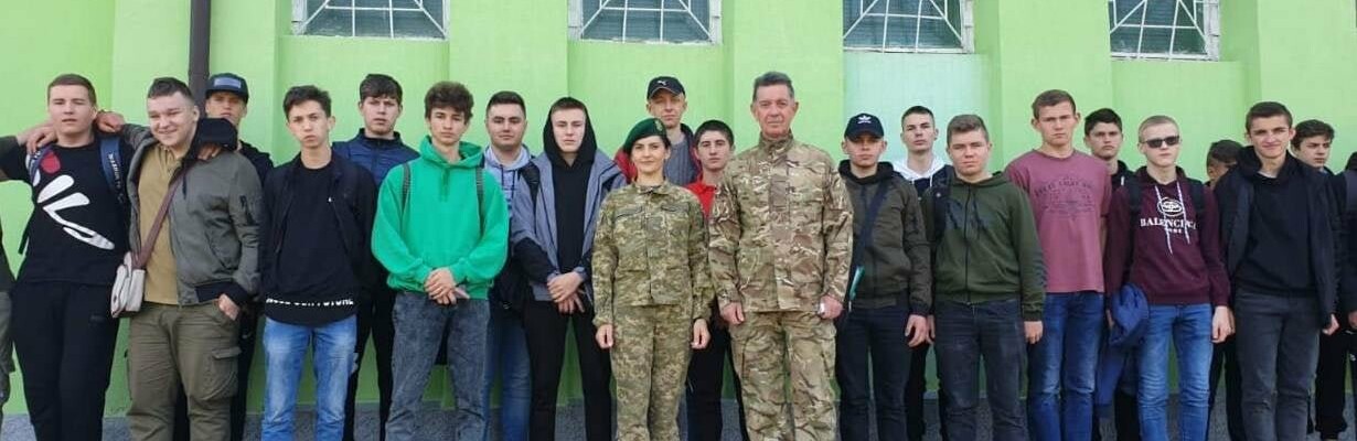 Як прикордонники Житомирського загону студентів-першокурсників навчали. ФОТО