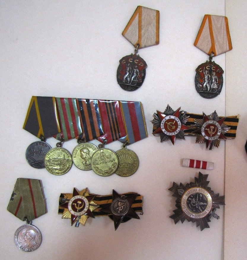 На Житомирщині засуджено контрабандистку орденів та медалей часів Другої світової війни (фото) - фото 1