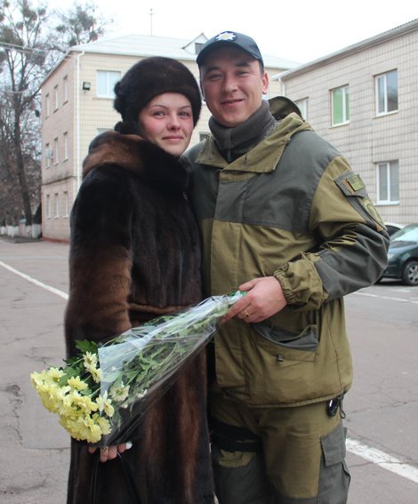 В Житомир из зоны проведения АТО вернулся сводный отряд полицейских (фото) - фото 1 В Житомир из зоны проведения АТО вернулся сводный отряд полицейских (фото) - фото 1